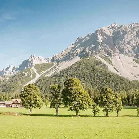 Bed & Breakfast Sunseitn 3*